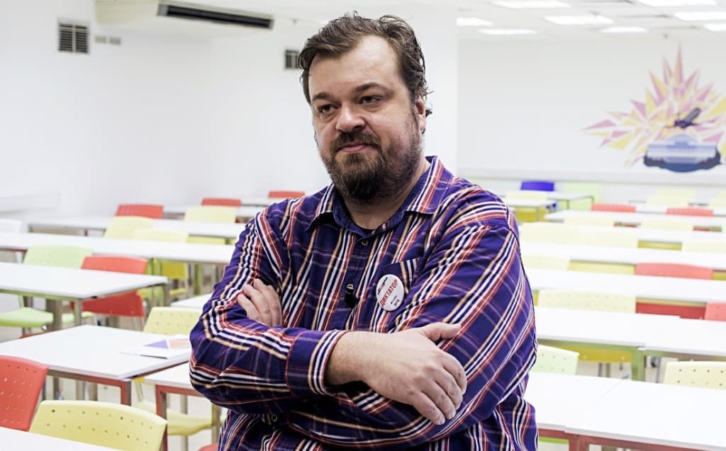 Букмекеры: Василий Уткин вернется к работе комментатором