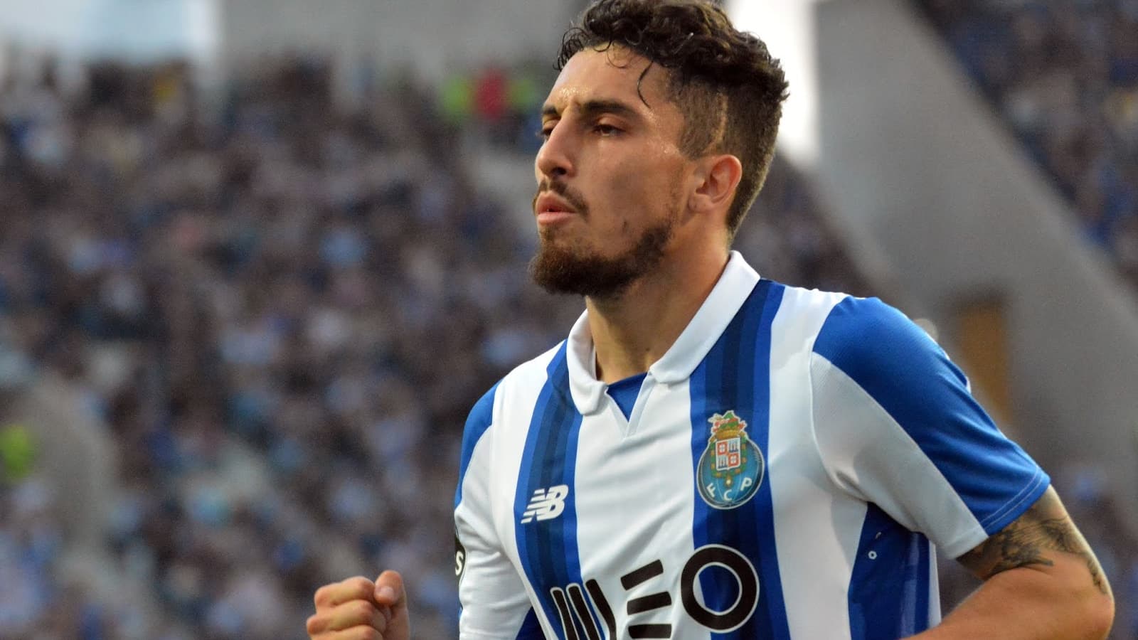 Букмекеры: «Атлетико» укрепит левый фланг обороны защитником «Порту»