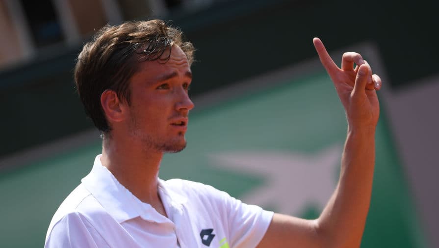 Даниил Медведев после четырех сетов борьбы вышел в третий раунд US OPEN