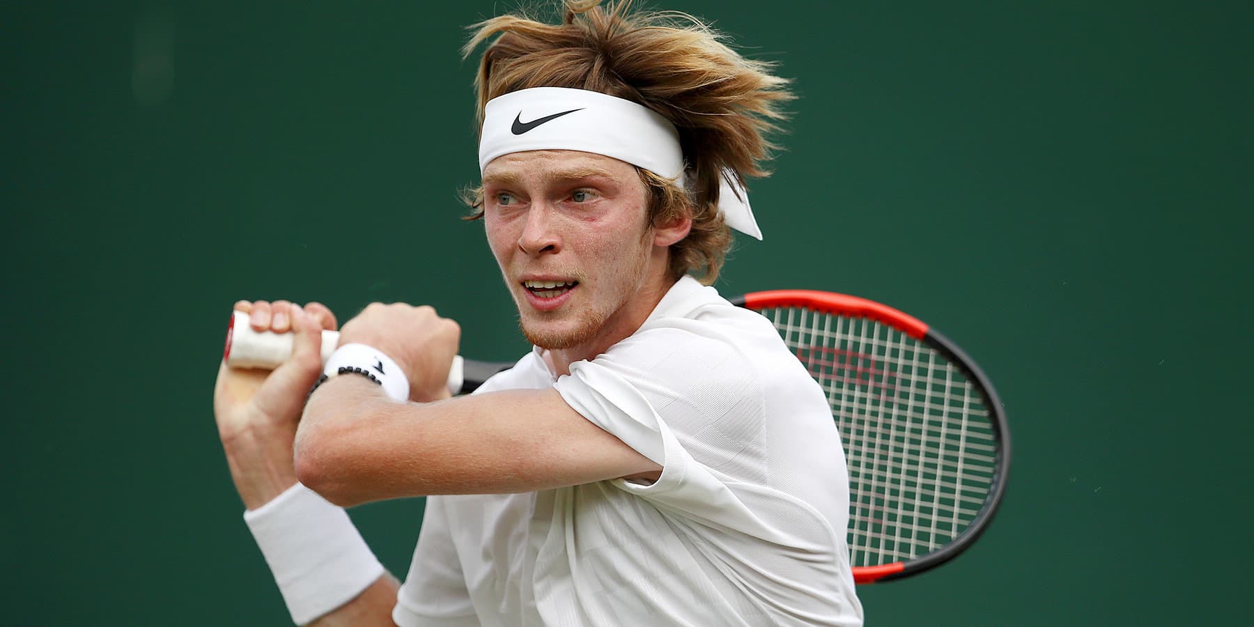 Россиянин Андрей Рублев вышел во второй раунд теннисного турнира серии Мастерс в Цинциннати