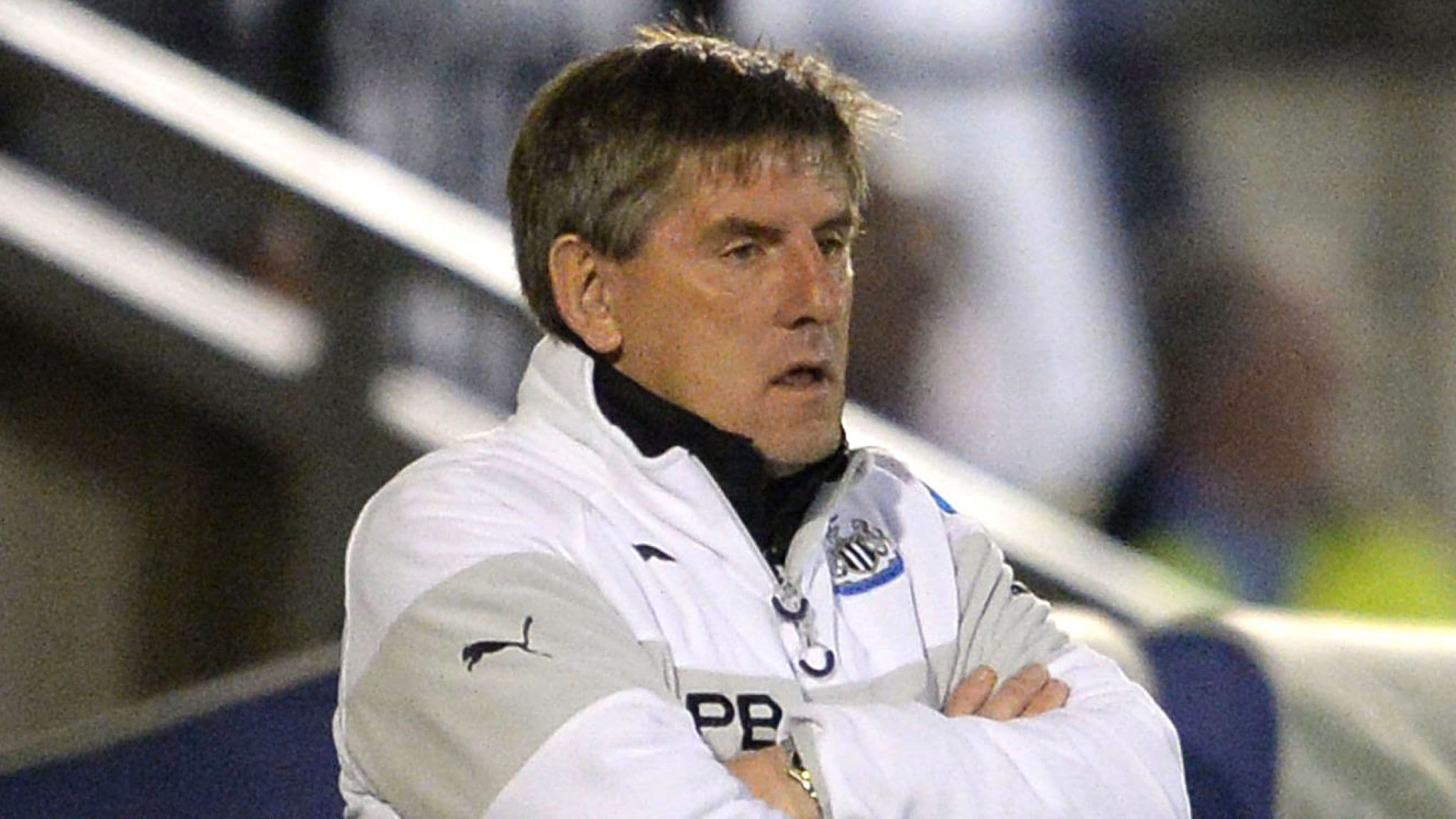 Бывший тренер молодежного состава «Ньюкасла» Бирдсли отстранен от футбола за расистские высказывания