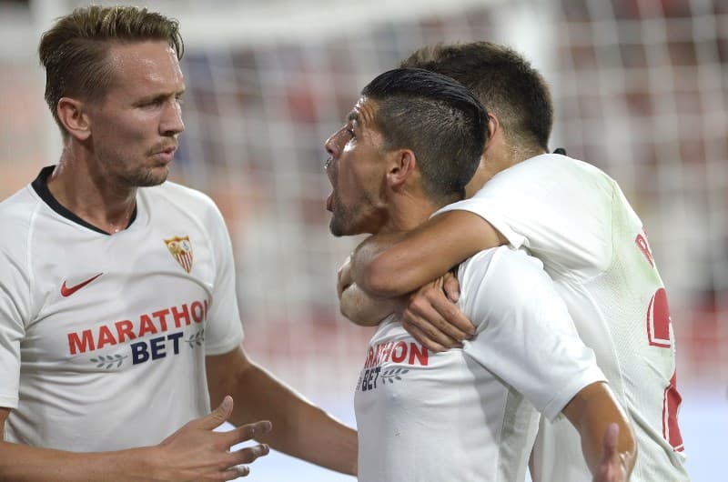 «Севилья» - АПОЭЛ: эксперты уверены в победе хозяев поля