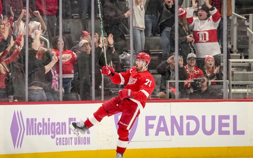 Детройт - Баффало