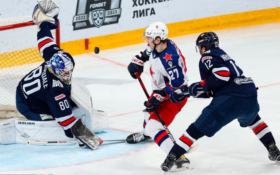 Нефтехимик - Металлург