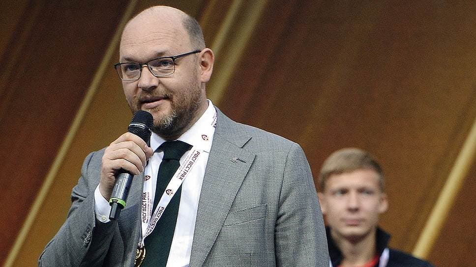 Геркус: Николич совершенно осознанно кладет голову на железнодорожные рельсы