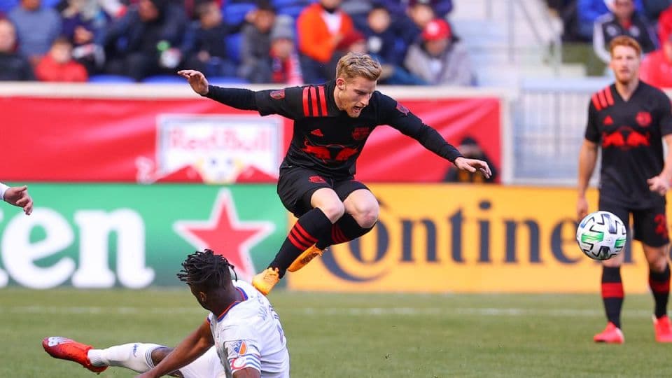 Нью-Йорк Ред Буллс - Ди Си Юнайтед