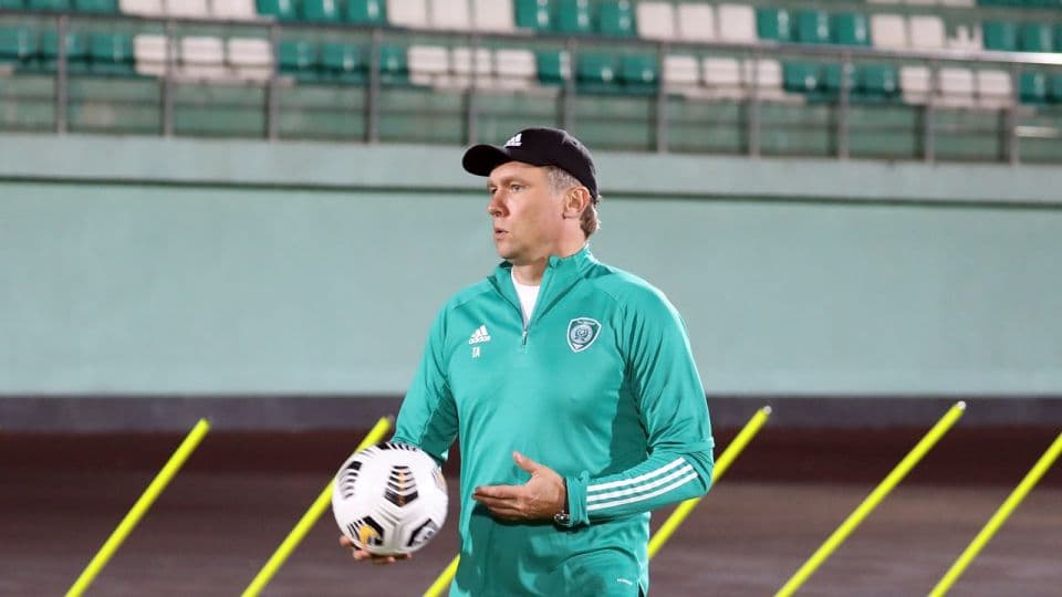 ахмат-локомотив