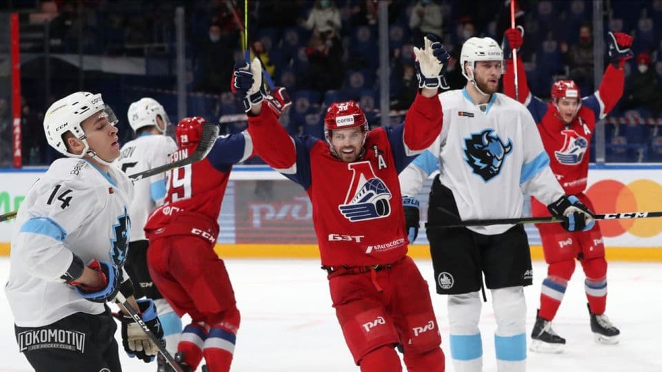 Барыс - Локомотив