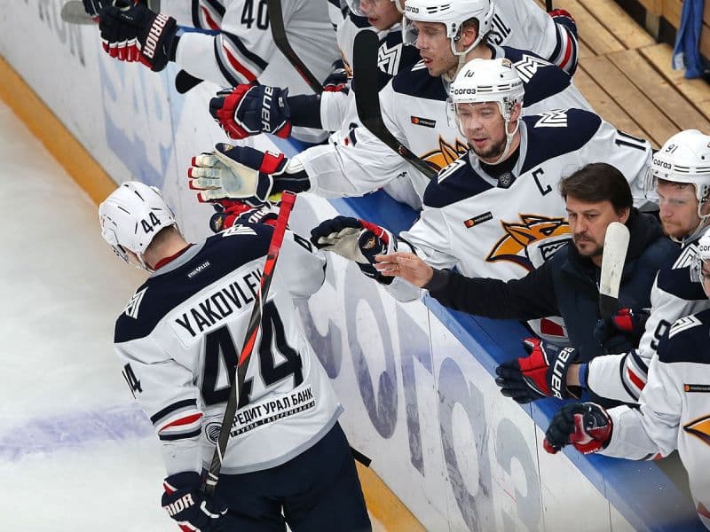 Металлург - Ак Барс