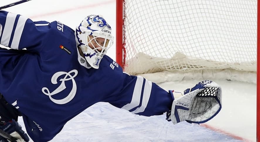 Голкипер московского «Динамо» Александр Ерёменко продлит контракт с клубом и станет играющим тренером