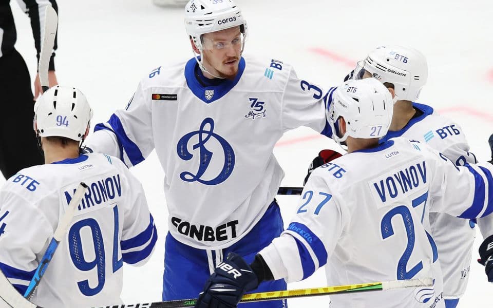 Адмирал - Динамо Мск