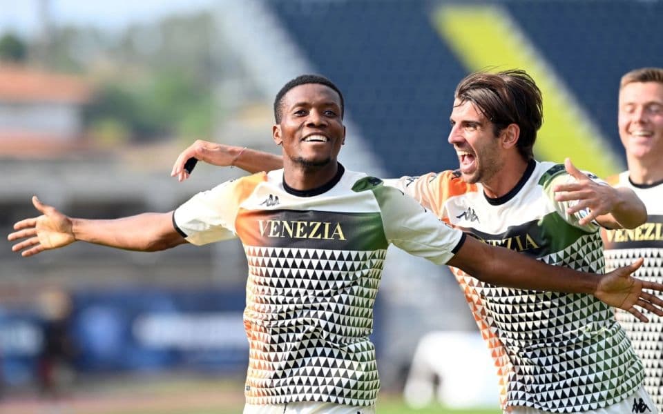 Кальяри - Венеция