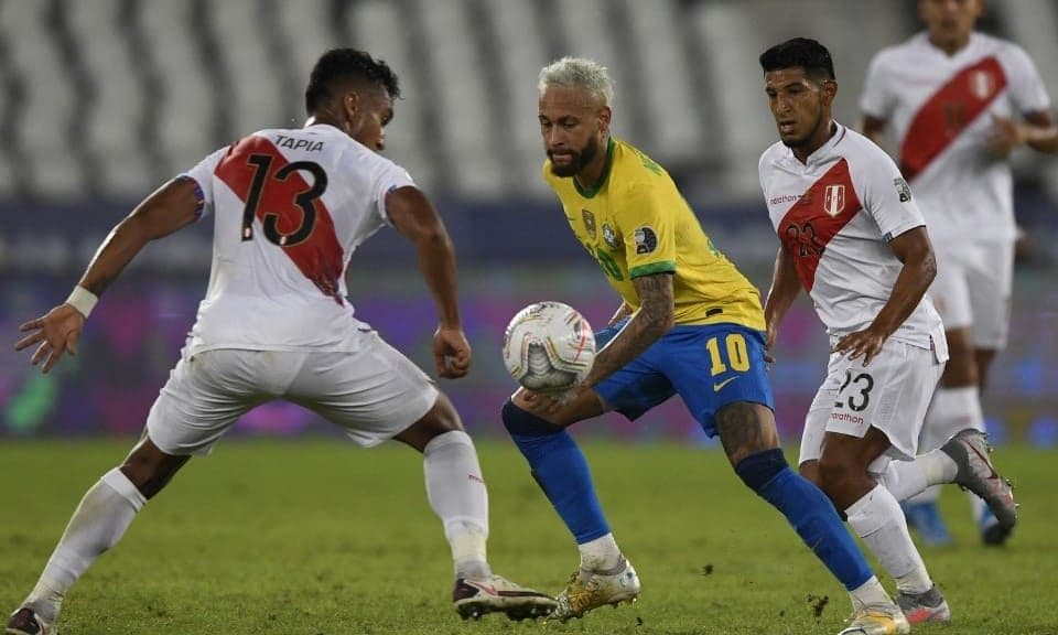 Аргентина - Перу