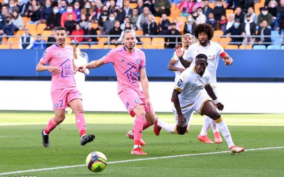 Ницца - Лион