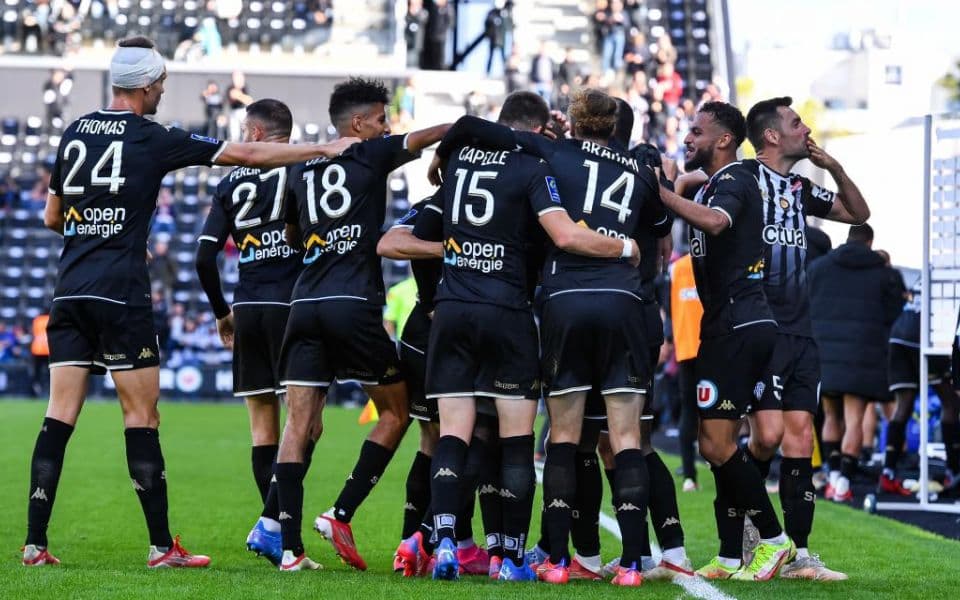 Анже - Ницца