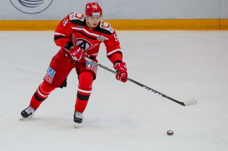 Обидин подписал контракт с «Автомобилистом» на один год