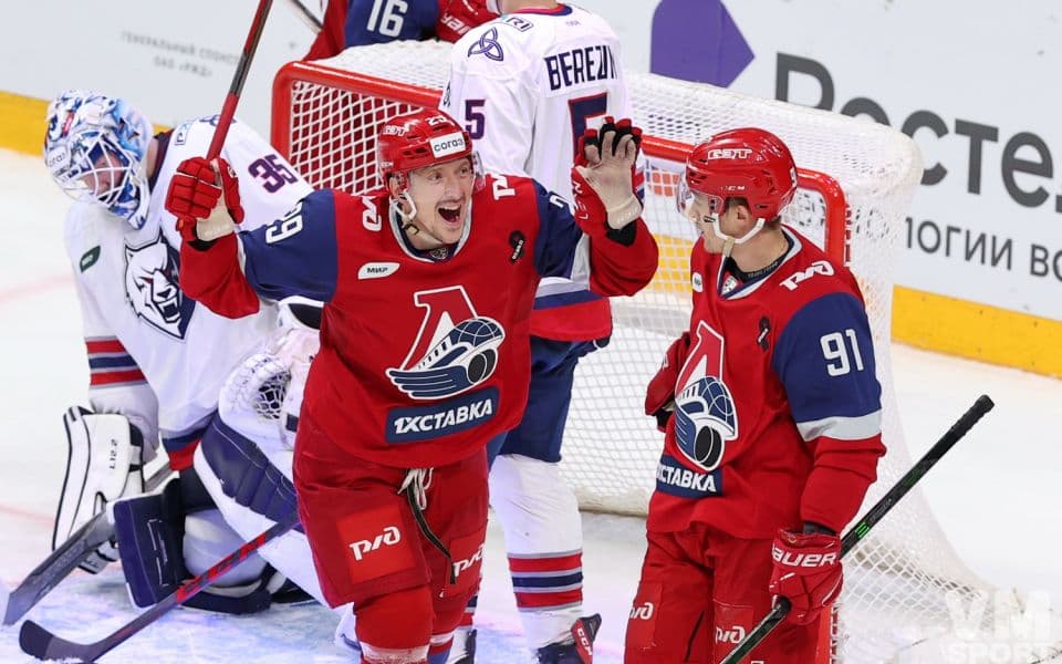 Локомотив - СКА