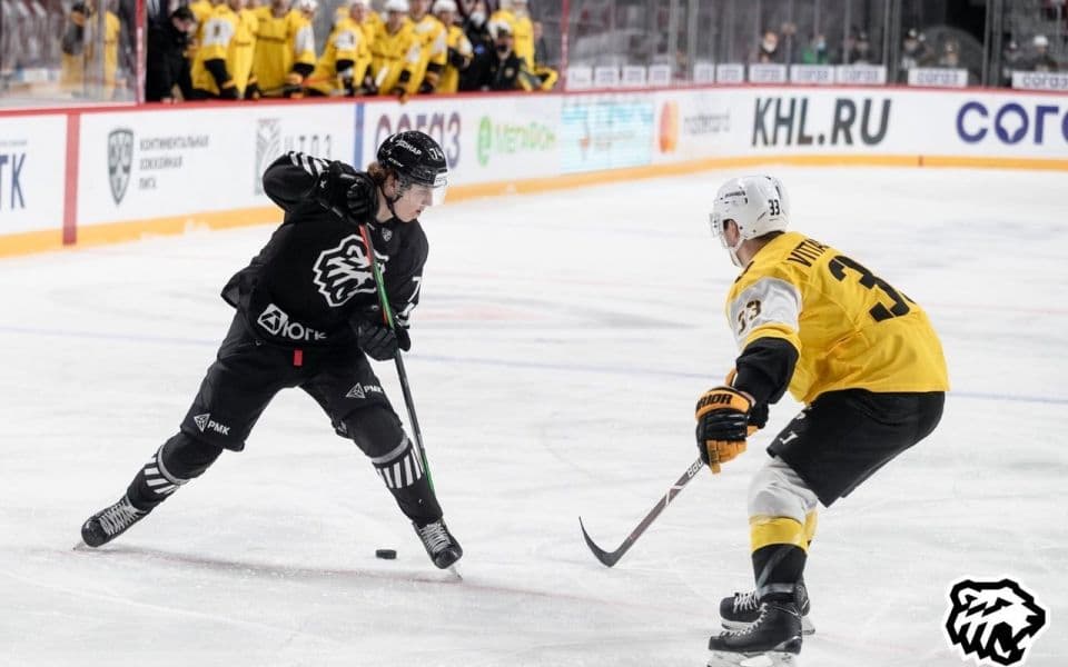 Трактор - Авангард