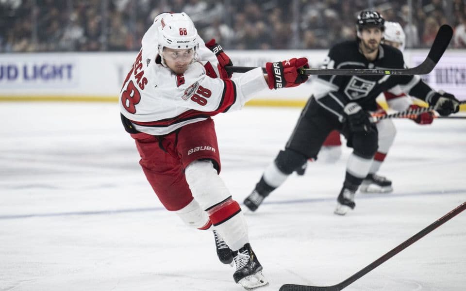 Айлендерс - Каролина