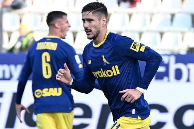 «Тернана» - «Модена»