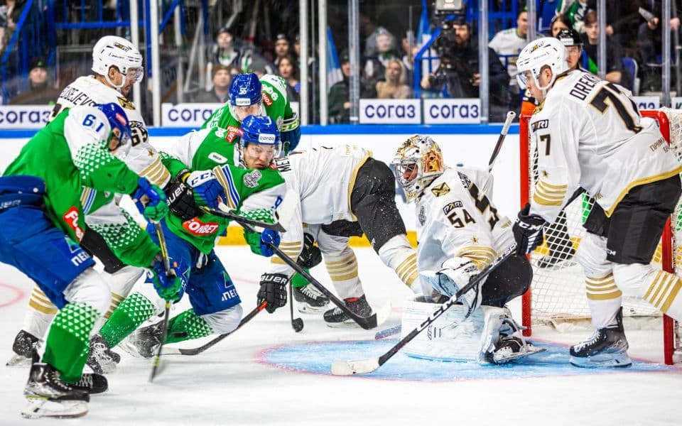 Адмирал - Салават Юлаев