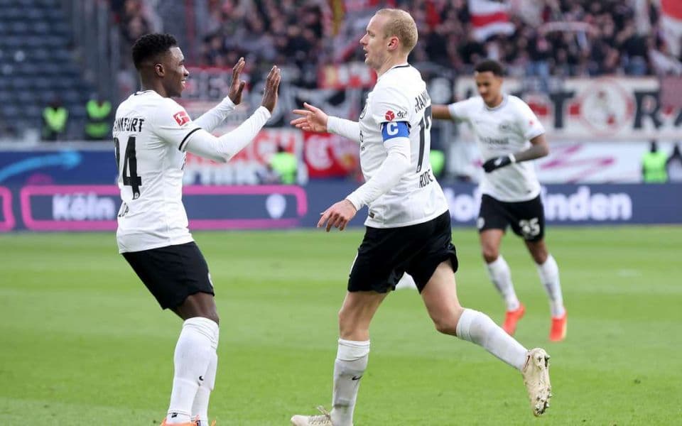 «Наполи» - «Айнтрахт» Франкфурт