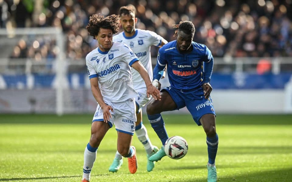 Труа - Клермон