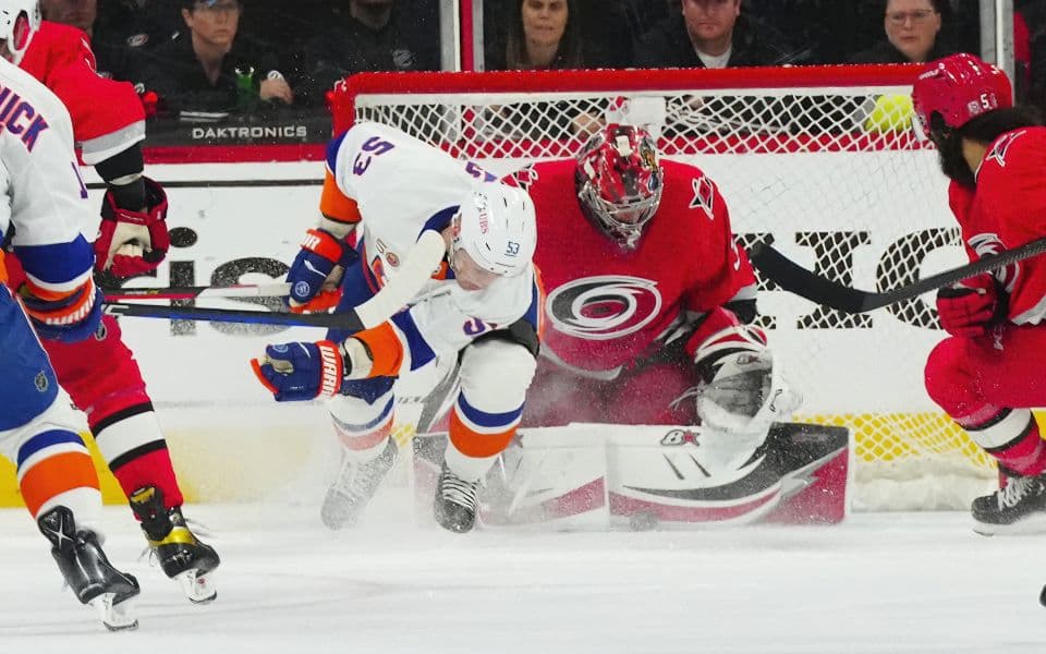 Айлендерс - Каролина