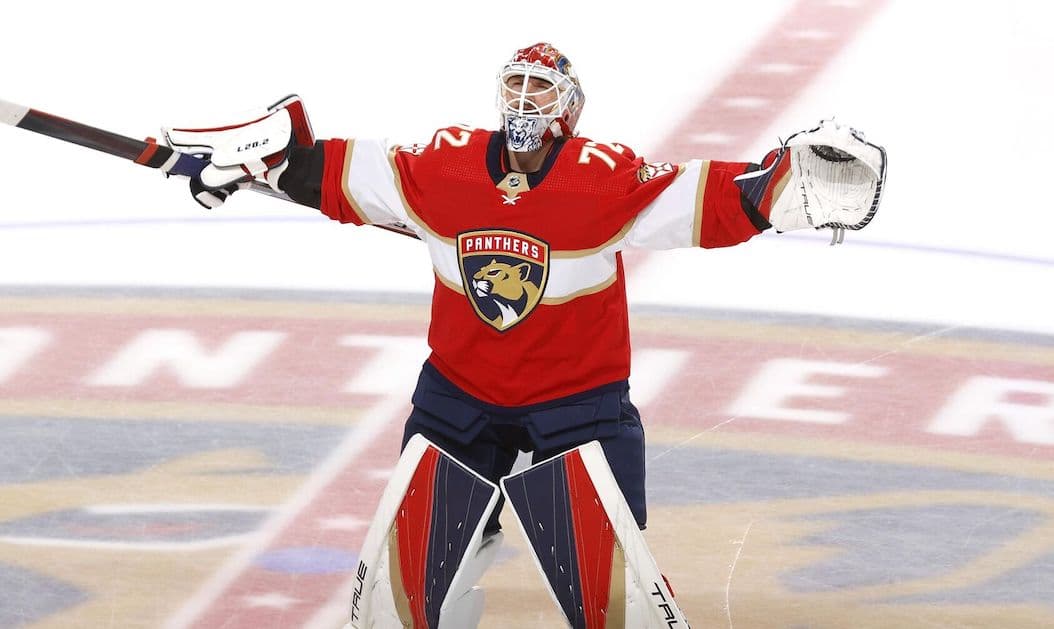 Бобровский - о победе в третьем матче финала Кубка Стэнли: тренеры дали нам четкий план, и мы его реализовали