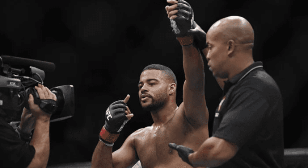 Бонфим победит Джайлза на UFC 291 30 июля