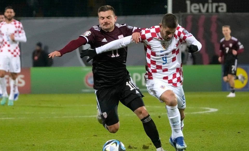 Хорватия - Армения