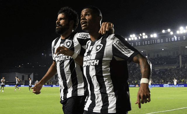 «Ботафого» победит «Крузейро» в матче 37-го тура чемпионата Бразилии 4 декабря