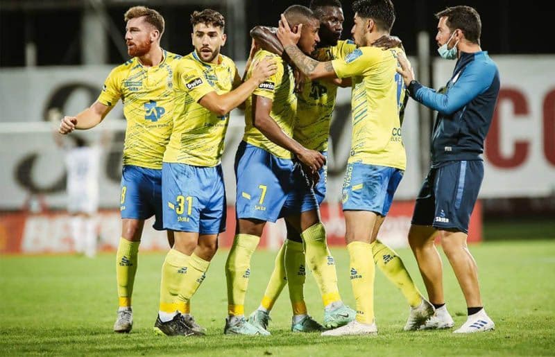 «Арока» - «Порту»