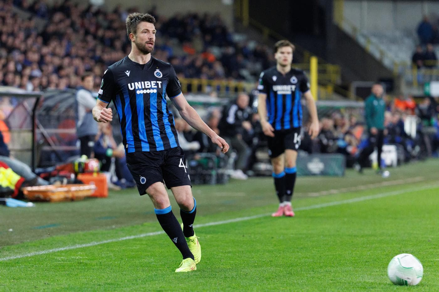 «Брюгге» - фаворит матча с «Синт-Трейденом» в 30-м туре чемпионата Бельгии 17 марта