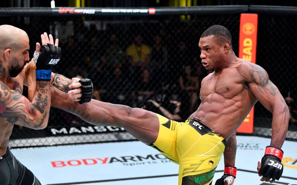 Блэйдс - Алмейда