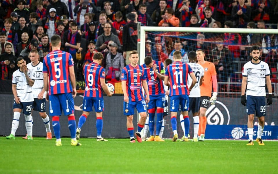 «Балтика» - «Крылья Советов»