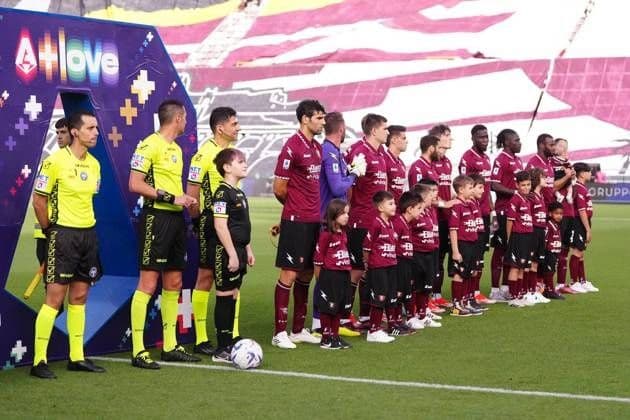 «Милан» – «Салернитана»