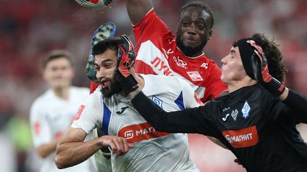 «Крылья Советов»  – «Динамо» Махачкала