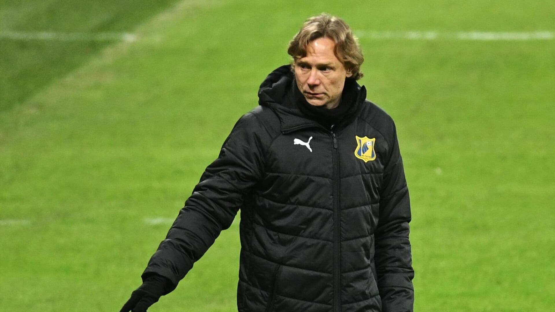 Спортивный директор «Ростова»: разговоры об отставке Карпина не соответствуют действительности