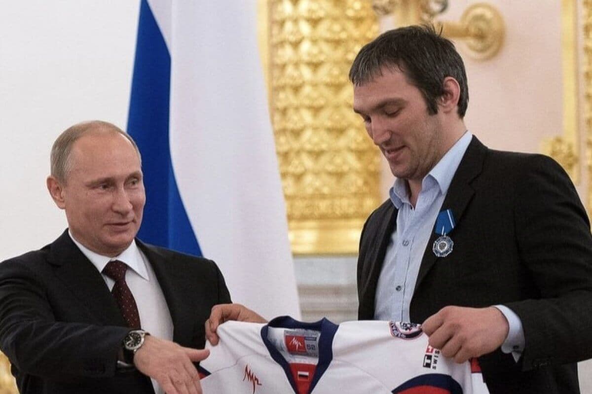 Роднина: может, Овечкин после карьеры будет растить детей или заниматься бизнесом