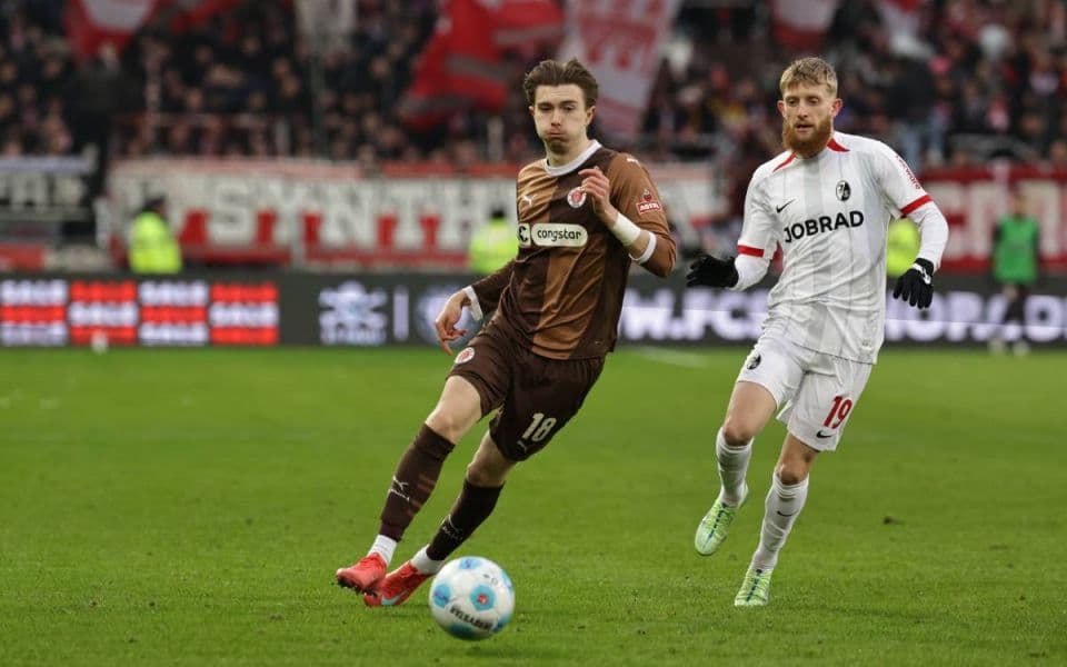 «Санкт-Паули» -  «Боруссия» Дортмунд