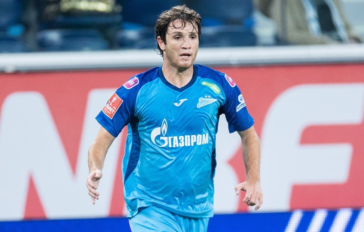 Агент: Марио Фернандес не собирается завершать карьеру, но предложений из России нет