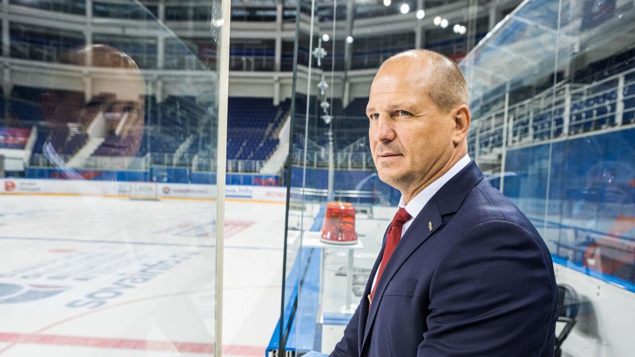 «Глаз перестал дергаться месяца полтора назад»: откровения бывшего гендиректора ХК «Лада»