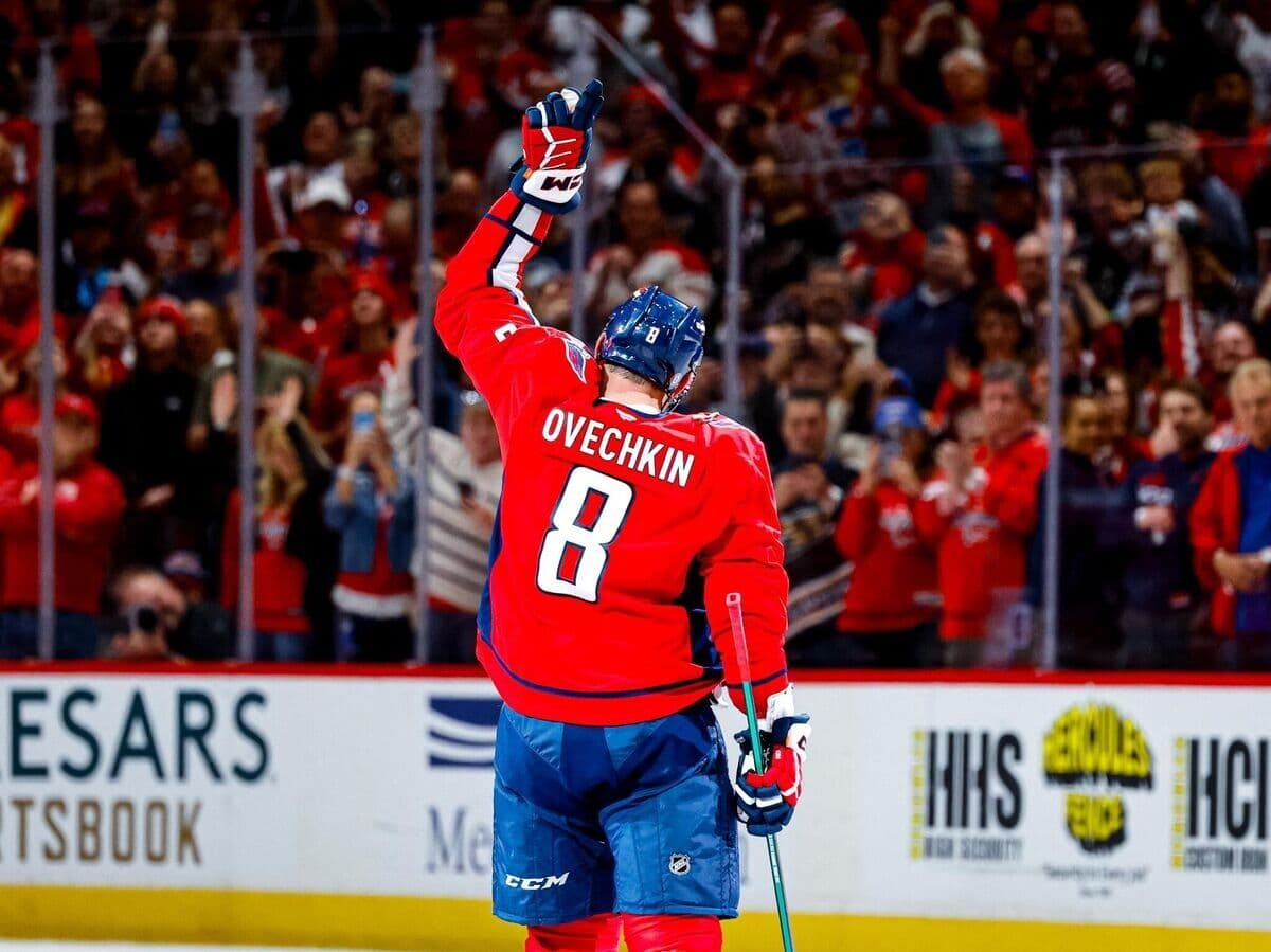 Легков: такие, как Овечкин и Большунов, рождаются раз в сто лет, они уникальны