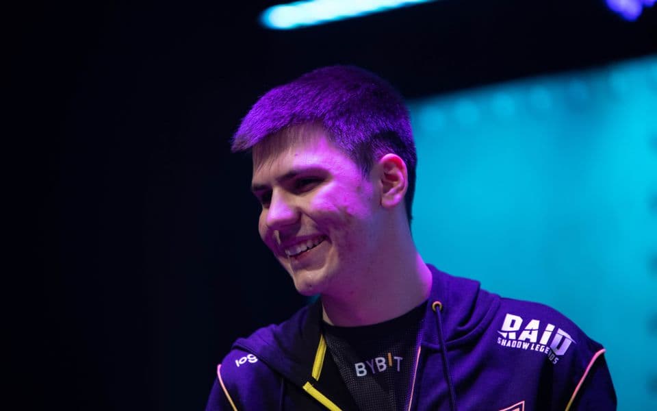 Team Falcons - Natus Vincere 