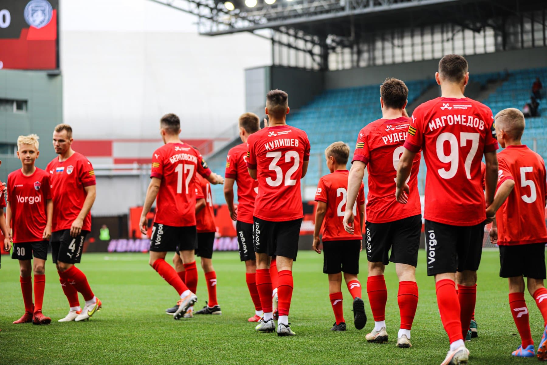 Глава профсоюза футболистов: игроки «Химок» могут обратиться в суд и фонд ФИФА из-за долгов