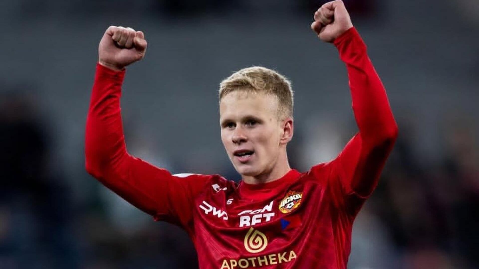 Агент Кисляка - об интересе «Фенербахче»: «Пока ничего не комментирую»