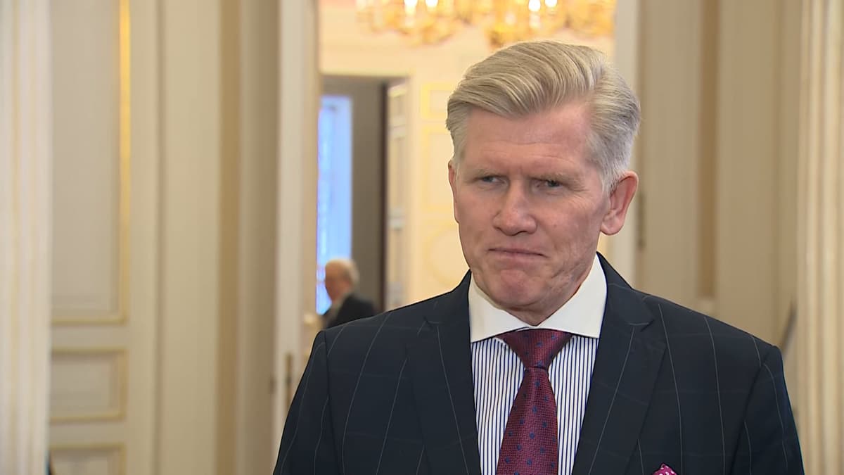 Чемпион ОИ Васильев - о ЧМ по хоккею без России: могли бы просто раздать медали в подворотне