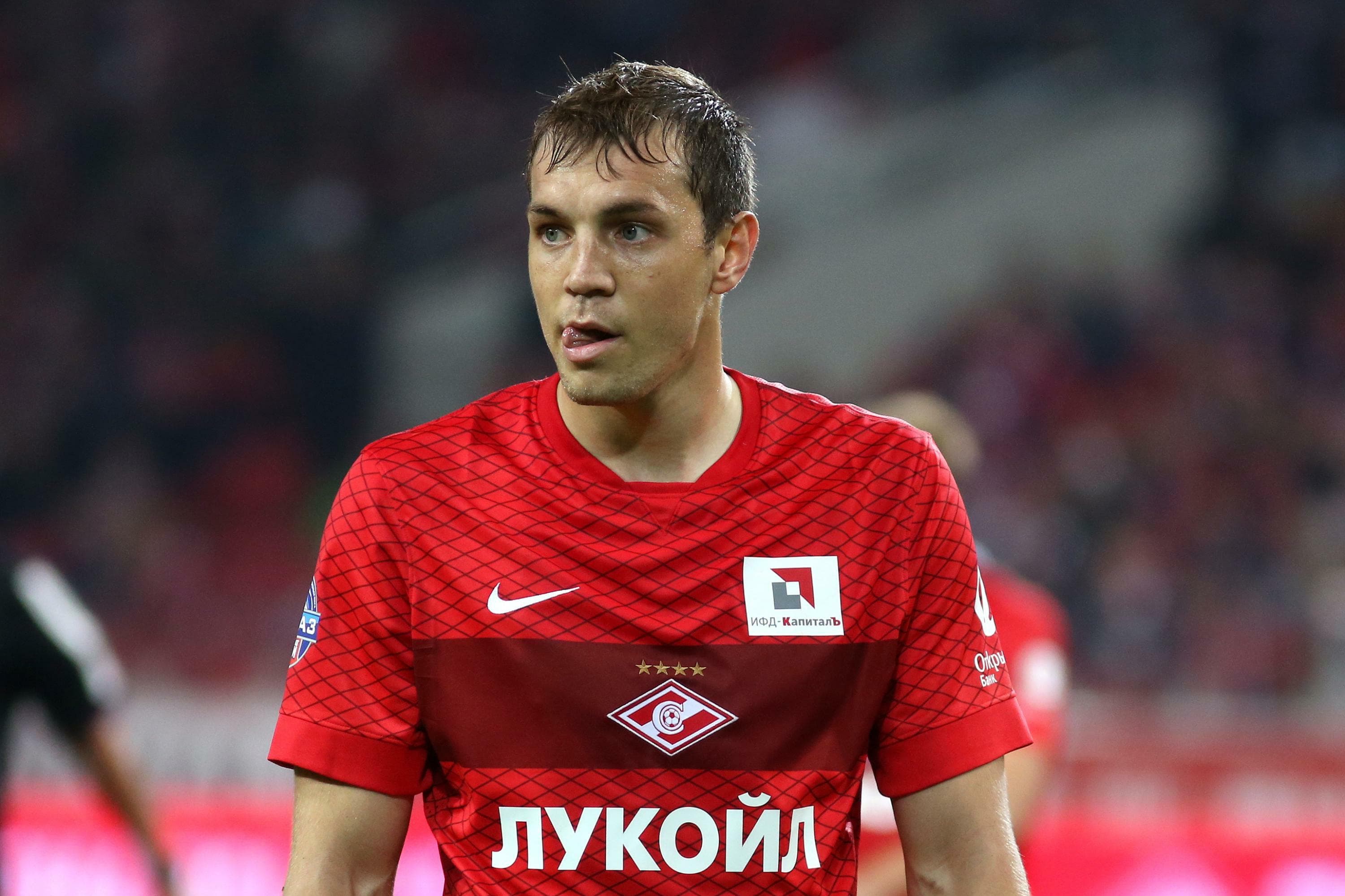 В «Спартаке» не допускают возвращения Дзюбы: «Его не было в нашем лонг-листе»