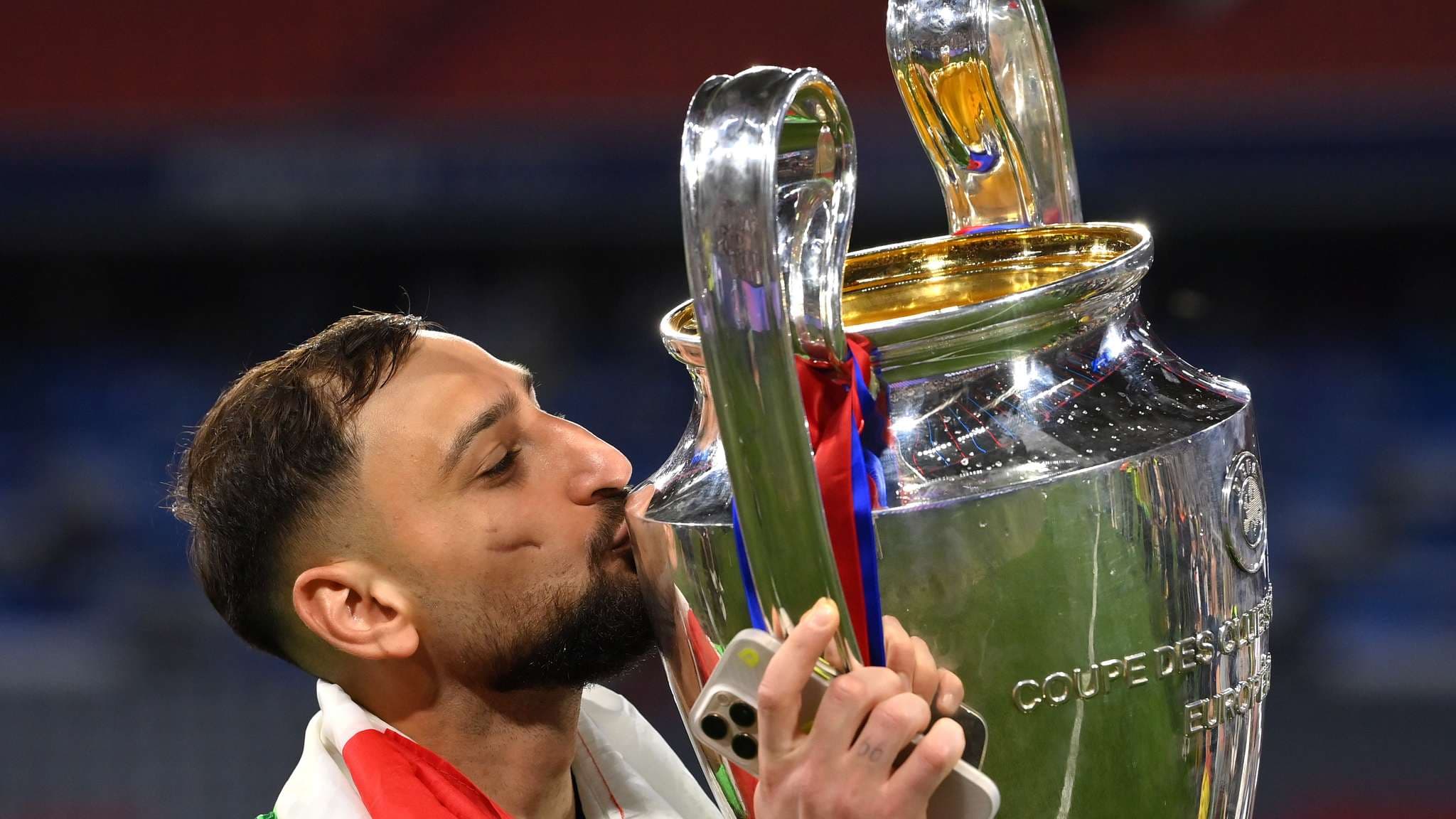 Станислав Агкацев назвал конкурента Сафонова лучшим вратарем мира